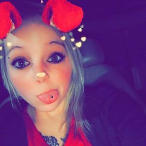 Meet your Posher, Brooke